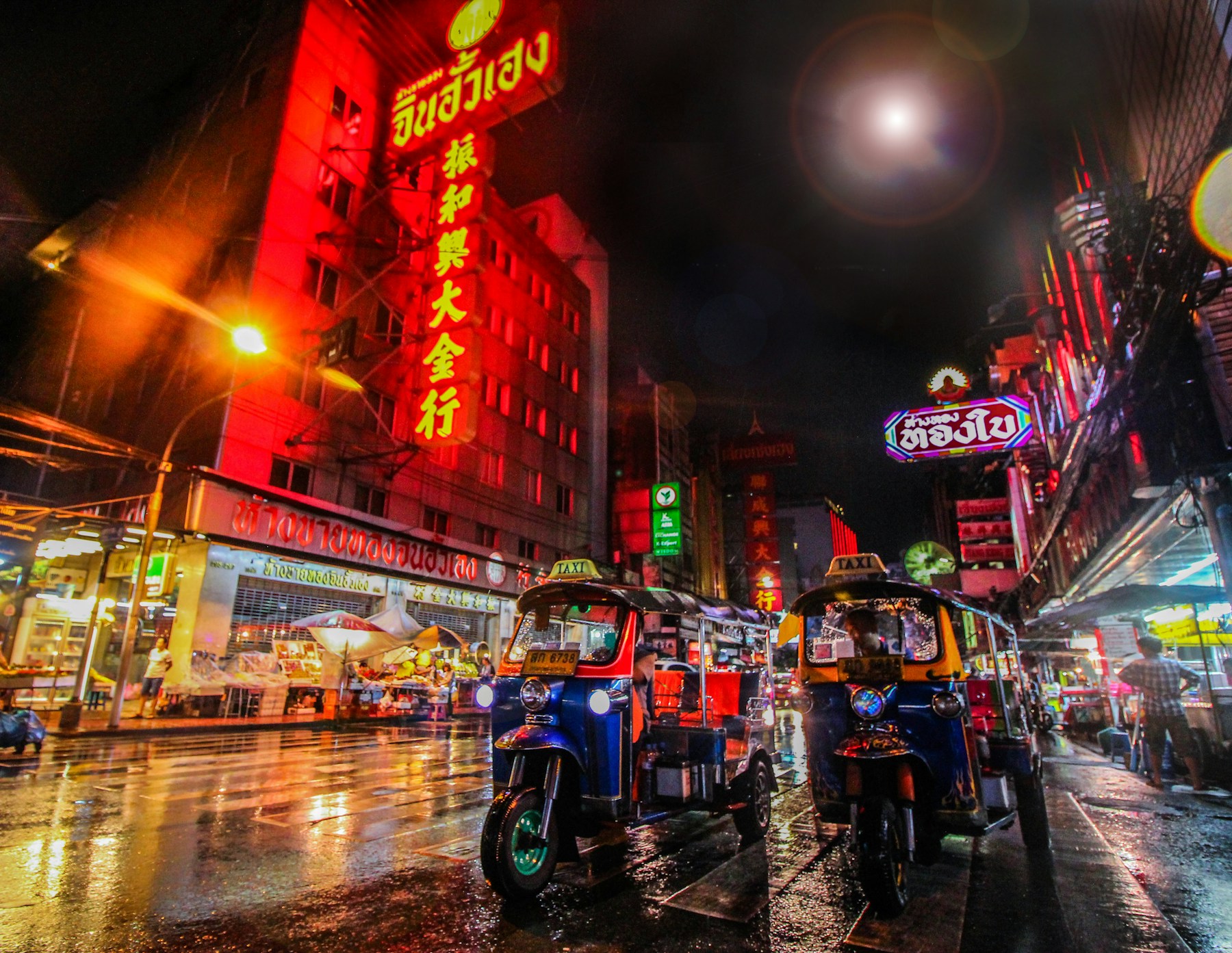 Bangkok Chinatown after dark